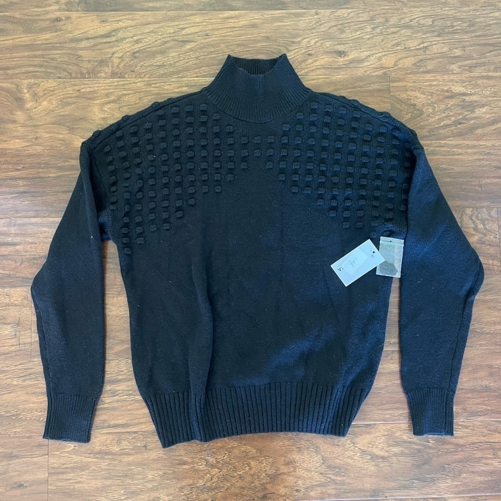 NWT Sonoma Mock Neck Sweater Size S